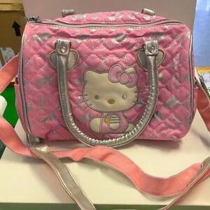 Girl’s mini duffle bag